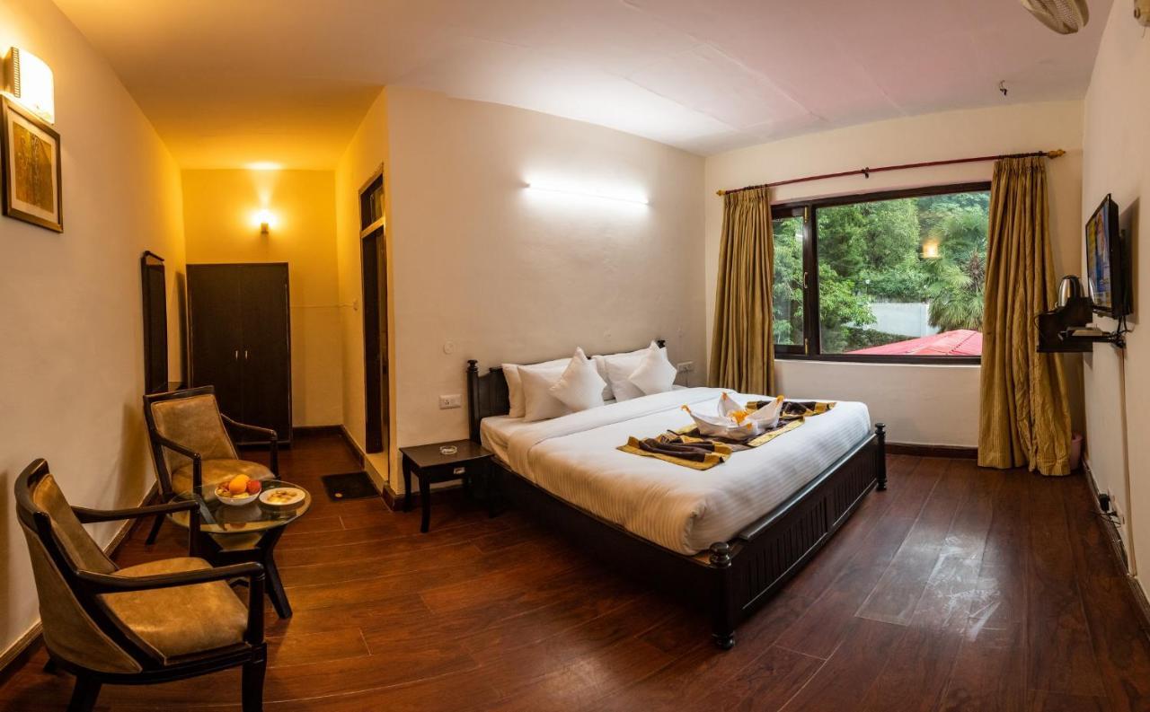 Langdale Manor Hotel Nainital Bagian luar foto