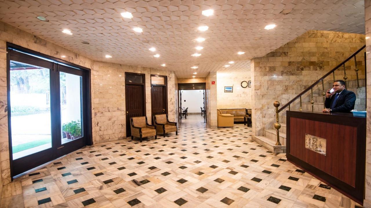 Langdale Manor Hotel Nainital Bagian luar foto