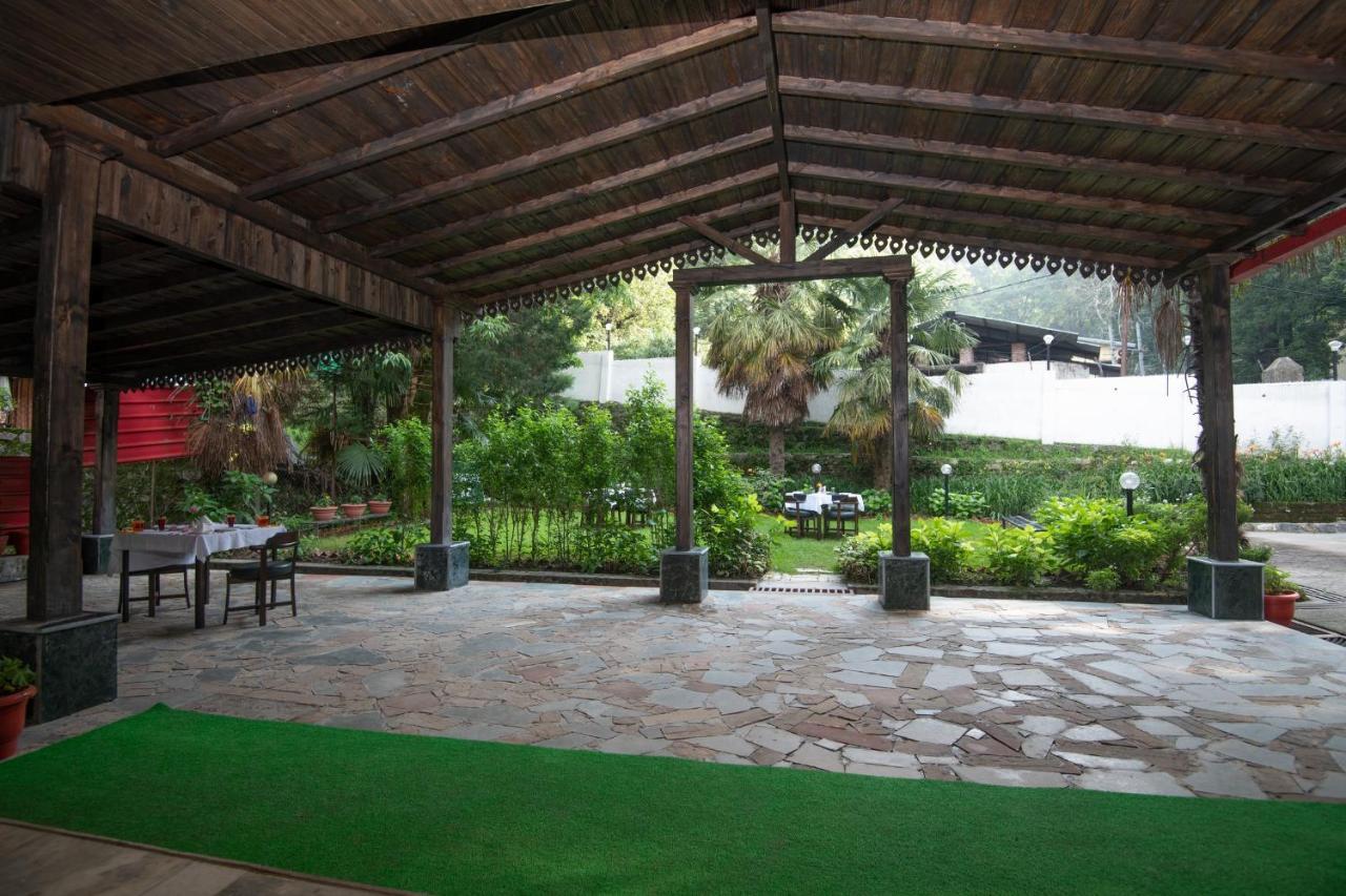 Langdale Manor Hotel Nainital Bagian luar foto