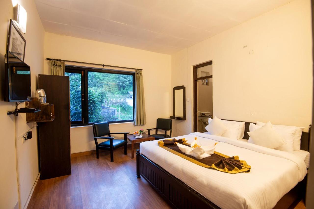 Langdale Manor Hotel Nainital Bagian luar foto