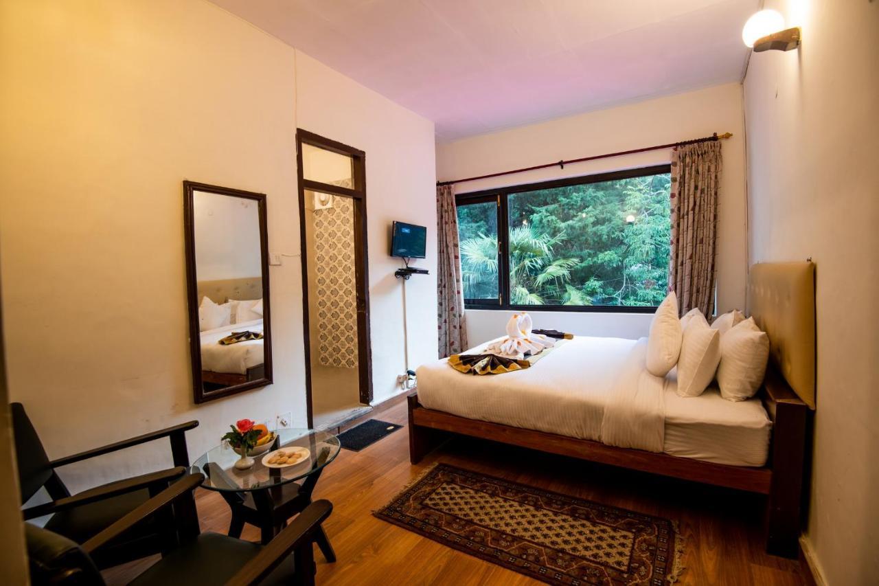 Langdale Manor Hotel Nainital Bagian luar foto