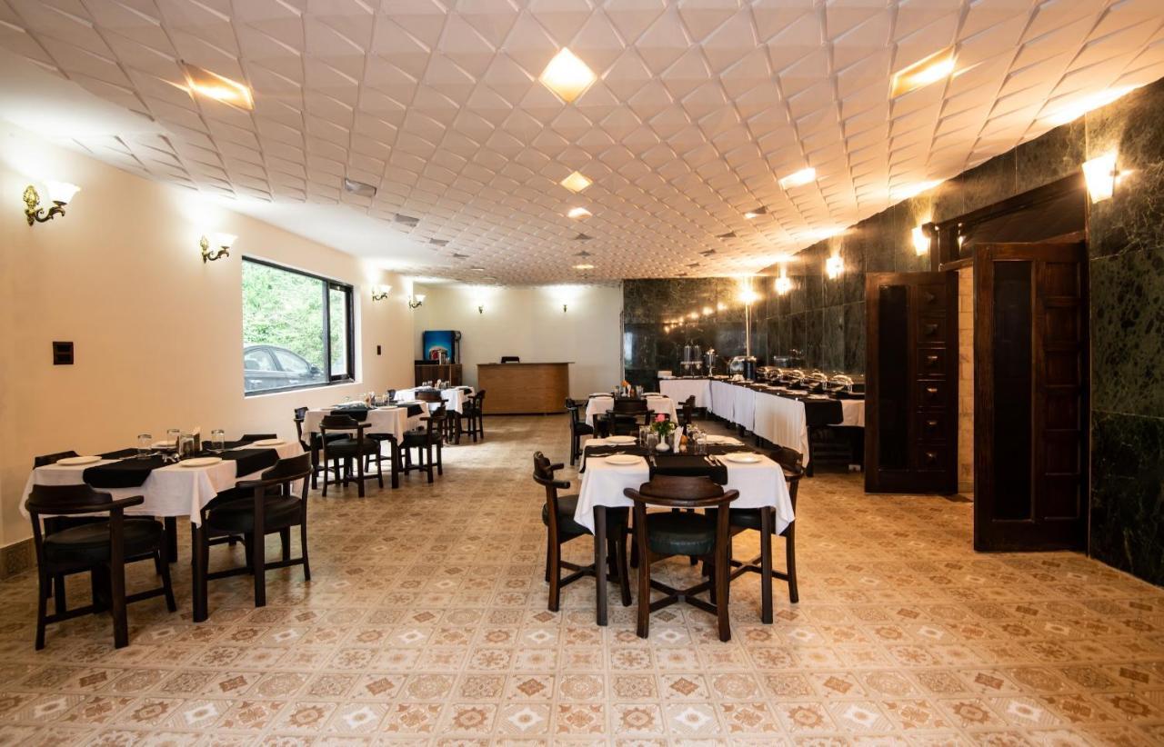Langdale Manor Hotel Nainital Bagian luar foto
