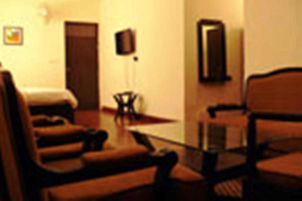 Langdale Manor Hotel Nainital Bagian luar foto
