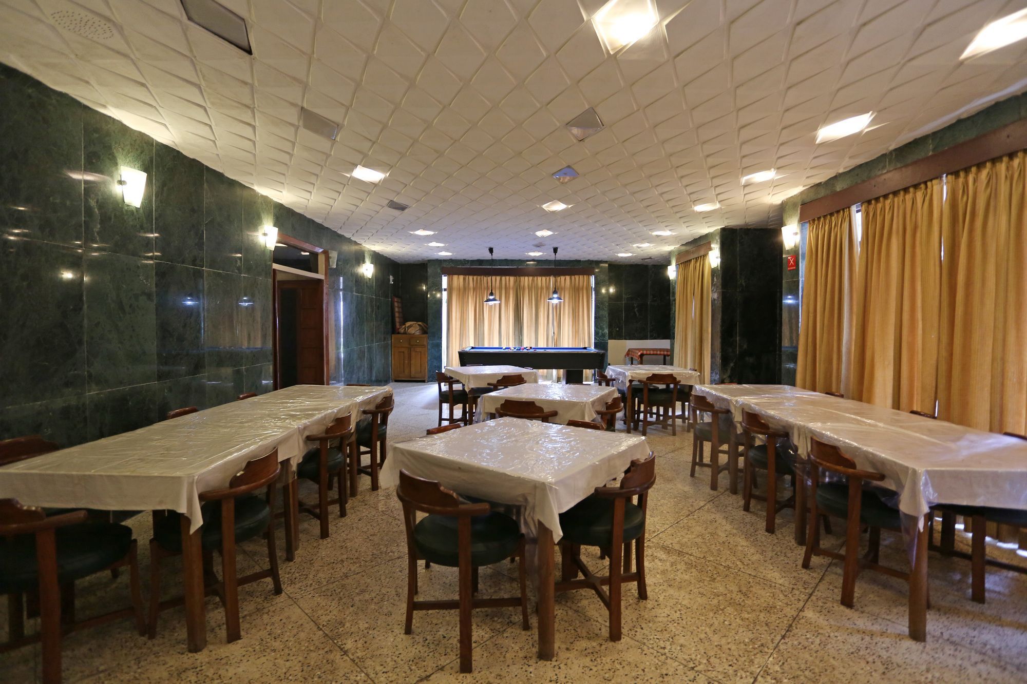 Langdale Manor Hotel Nainital Bagian luar foto